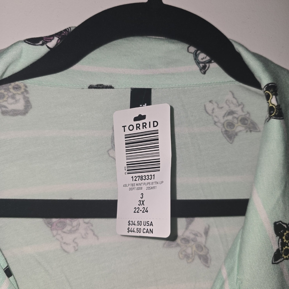 Torrid Mint Green Top And Bottom Set with Dog Pattern - Picture 4 of 6